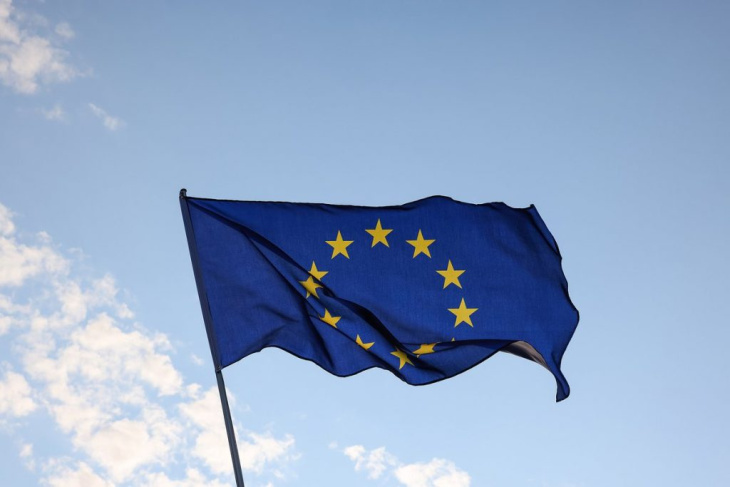 European-Union-Flag-1024x683